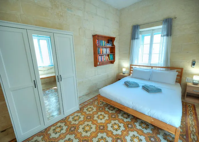 Traditional Townhouse Near Seafront, Roof Terrace Rthe1-1 Apartamento *