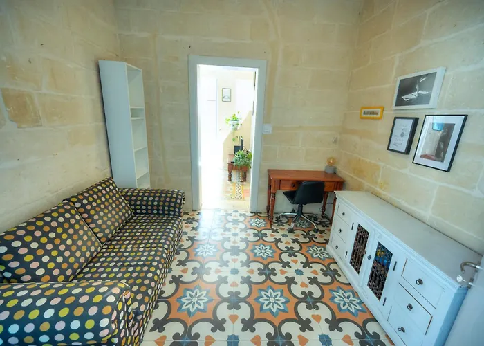 Apartamento Traditional Townhouse Near Seafront, Roof Terrace Rthe1-1 Senglea